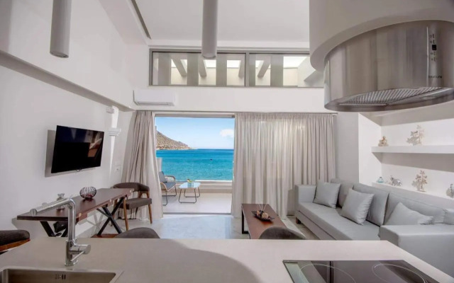 Nama Sea Side Suites