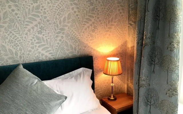 The Collingdale Guest House