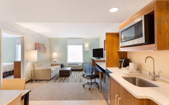 Home2 Suites by Hilton Fargo, ND