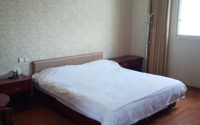 Suining Zhiyoung Apartment