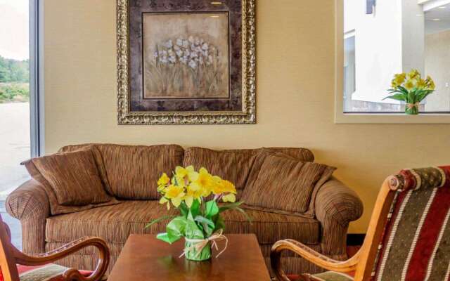 Quality Inn Waterbury East