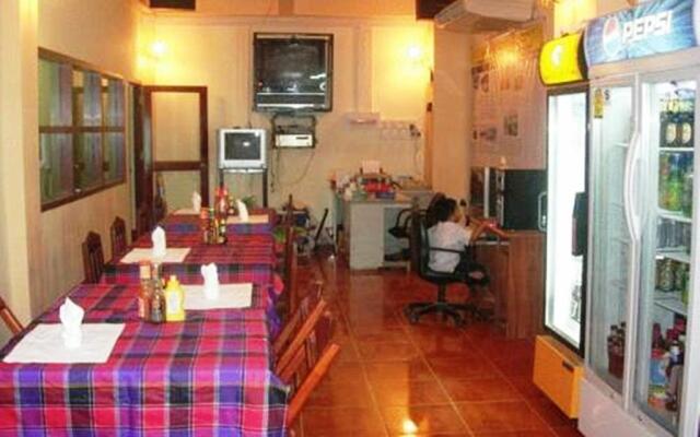 Popular View Guesthouse