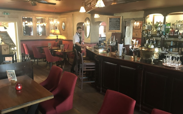 The Carre Arms Hotel