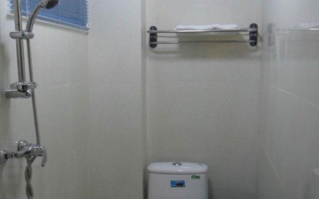 Yangshuo Golden Harbour Hostel