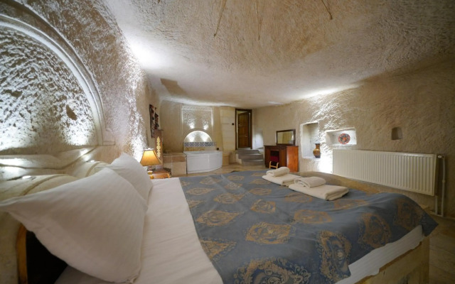 Lalezar Cave Hotel