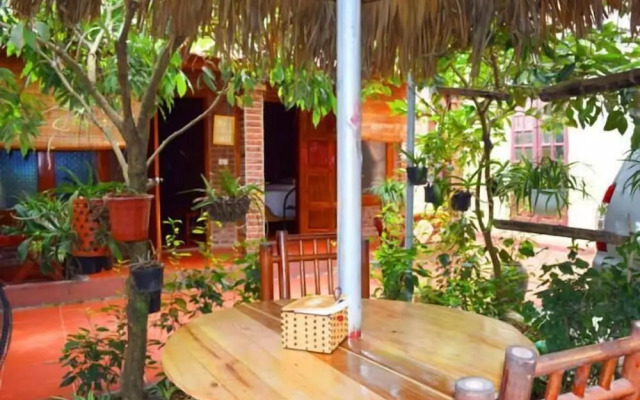 Van Long Family Homestay