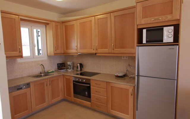 Glyfada Beachfront Housel Ab4g