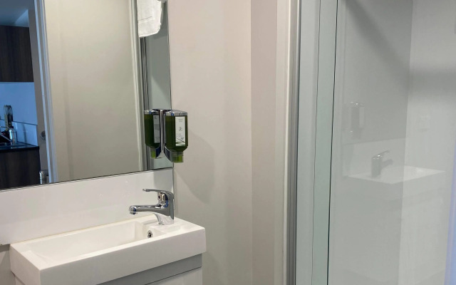 Ramada Suites by Wyndham Queenstown Remarkables Park