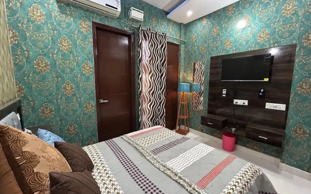 Entire 3bhk Luxury Flat in Zirakpur-panchkula-chandigarh-mohali, Punjab, India