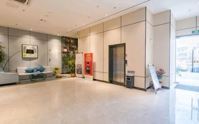 Citi Home (Bozhou Kangmei Traditional Chinese Medicine City Baolong Plaza) – Lobby – Bozhou