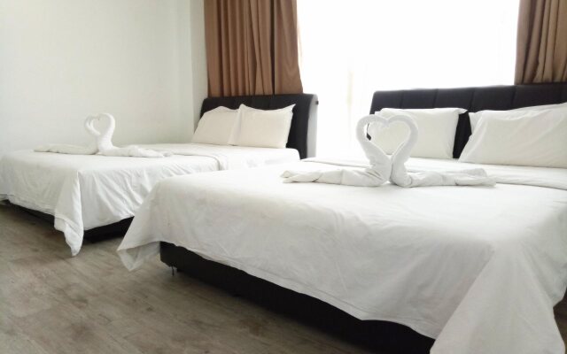 Sandy Hotel