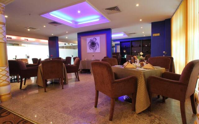 Grand Al Saha Hotel