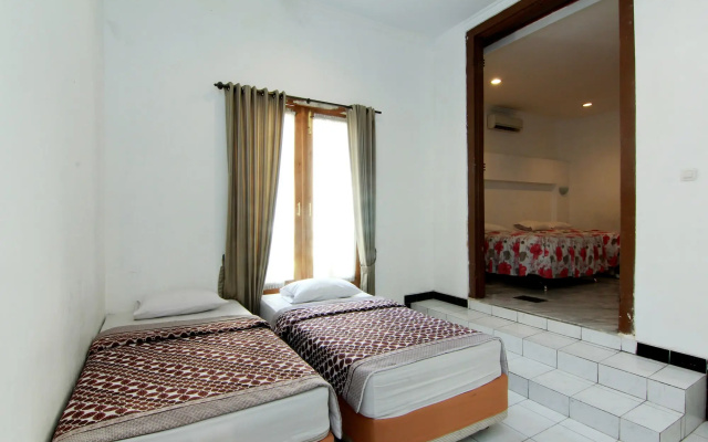 Hotel Limaran 1