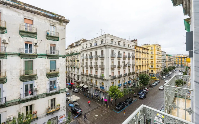 Central Station Housing - Apartment 1 by Wonderful Italy