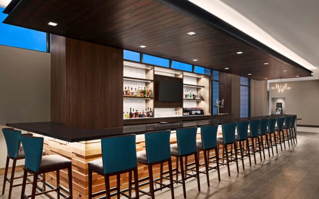 Hilton Garden Inn Milwaukee Brookfield Conference Center, WI