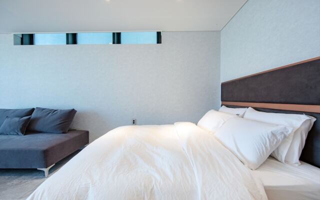 W Spa Pension