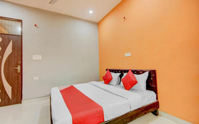 Oyo 80512J Eco Park Hotel