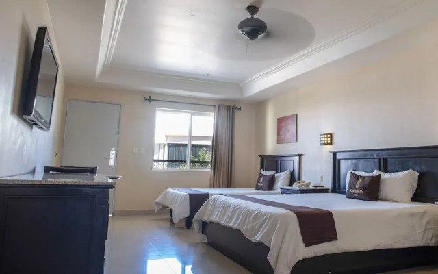 Hotel Santorian