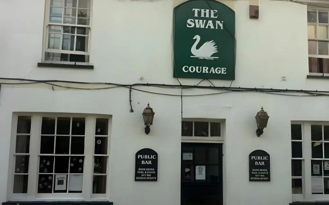 Swan Inn, Heathrow Airport