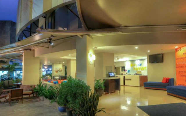 Everyday Hotel Kuta Central