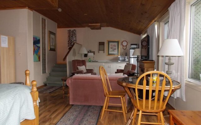 Woodhaven Country Lodge