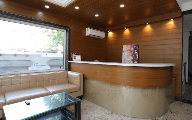 Hotel Sky Bridge by OYO Rooms