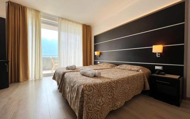 Hotel Bazzanega