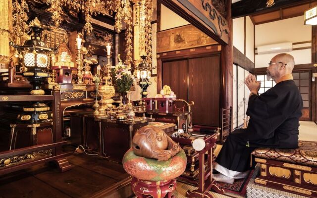 Temple Hotel Kannonin