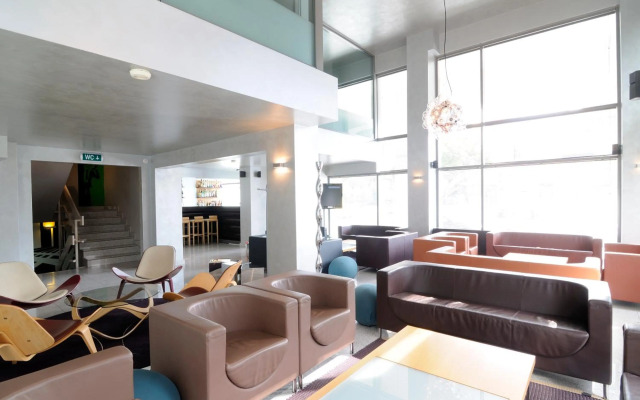 Maniatis Hotel