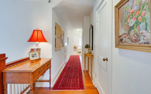 Charming & Spacious Olean Home w/ 2 Fireplaces