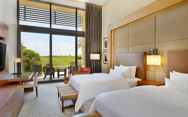 VOGO Abu Dhabi Golf Resort & Spa