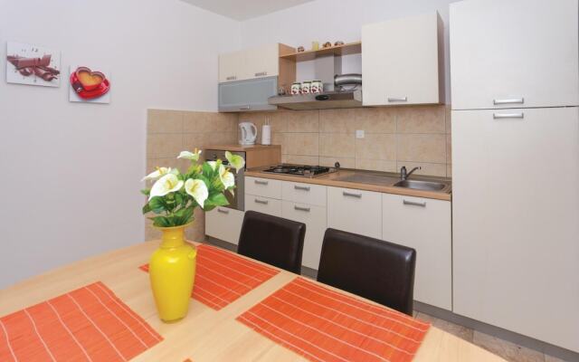 Stunning Home in Podstrana With Wifi and 1 Bedrooms