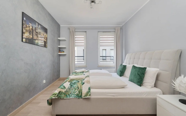 Family Apartment With AC by Renters