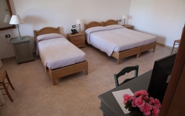 Residence Hotel Monte Ricciu