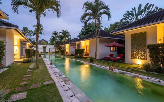 Rouge Bali - Lounge Bar, Villas & Spa