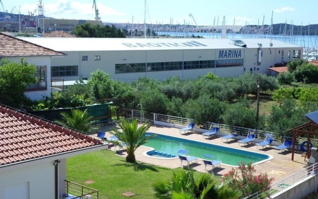 Apartments Porto Samaria