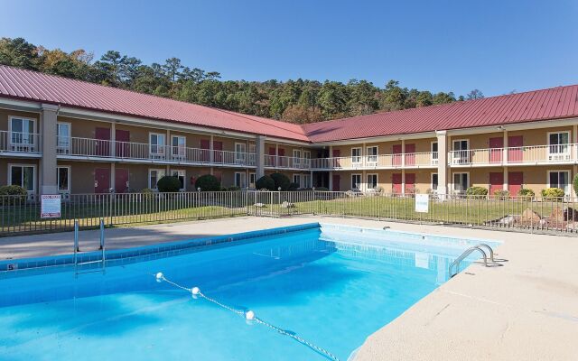 Red Roof Inn Hot Springs