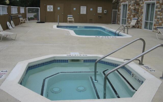 Holiday Inn Express Williamston by IHG