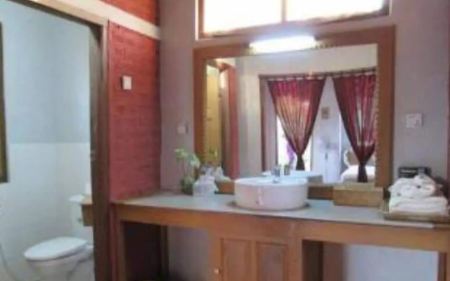 Pyi1 Guest House