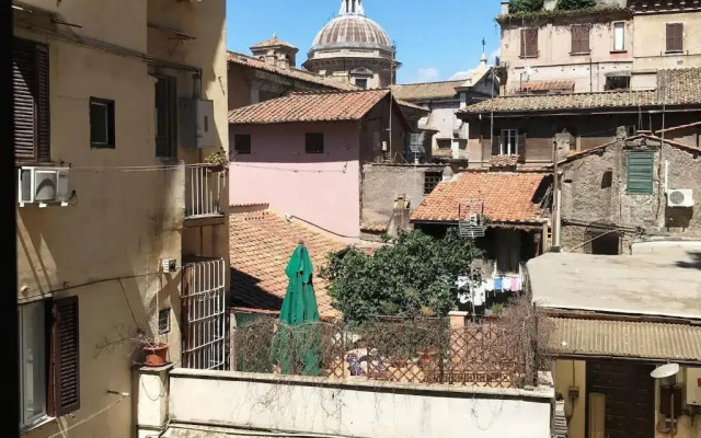 San Daniele Bundi House