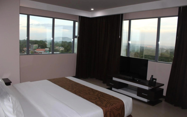 Kew Hotel