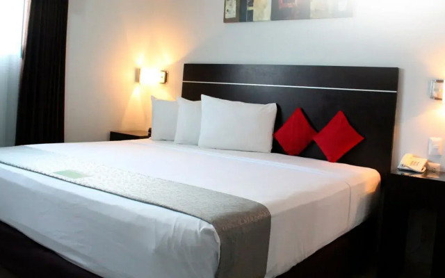 Real Avenida Hotel