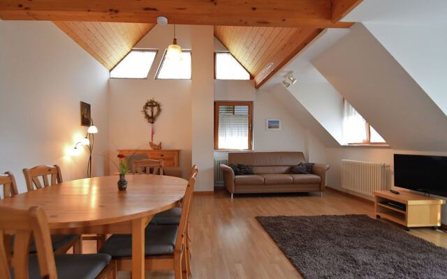 Countryside Apartment With Garden