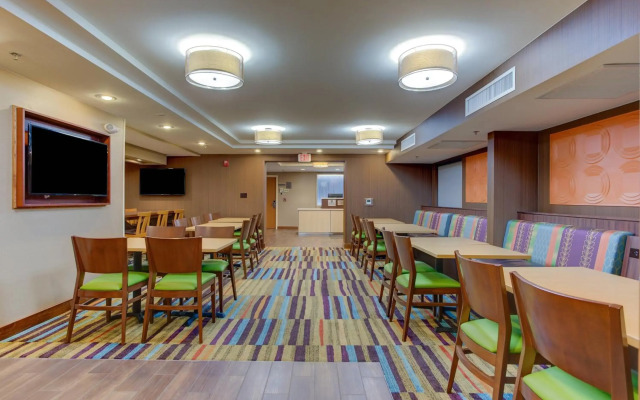 Fairfield Inn by Marriott Burlington Williston