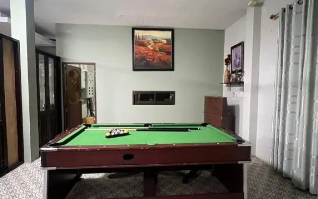 Excellence Villas & Hostel