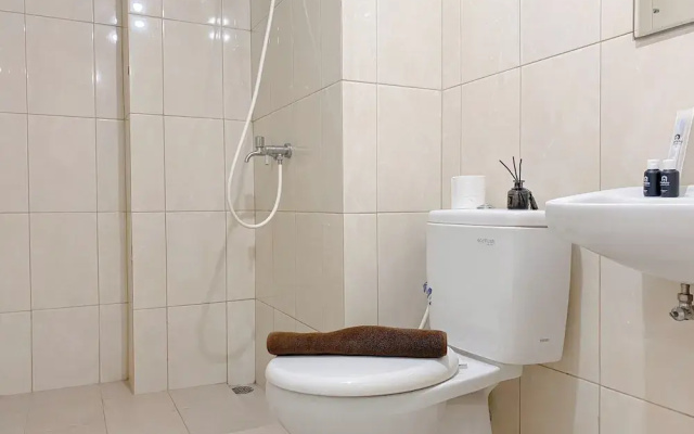 Comfort Living 2Br Springlake Summarecon Bekasi Apartment