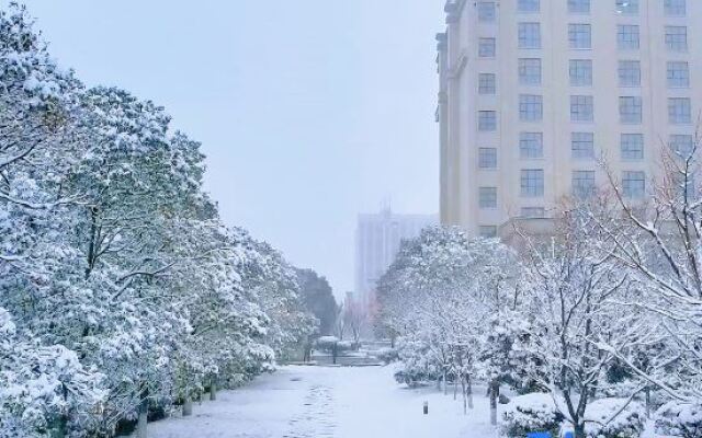 Dongyue Taiyi Hotel