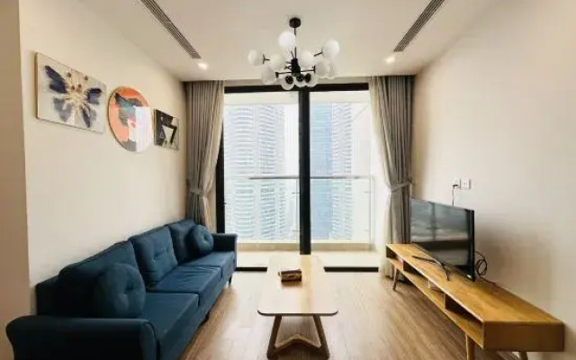 Vinhomes Skylake - Luxury apartment by Sunhouse Land