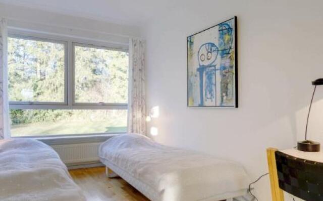 Three-Bedroom Holiday home in Allinge 3