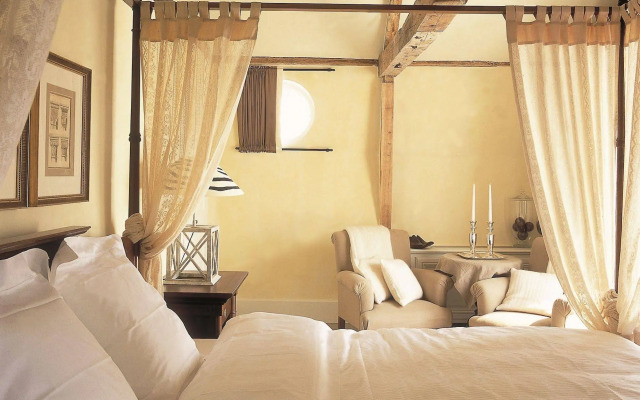Hotel Recour